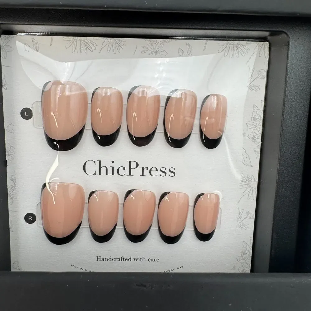 ChicPress Black French‎ Tip Press On Nails Pink Base Handcrafted Nail Set NEW